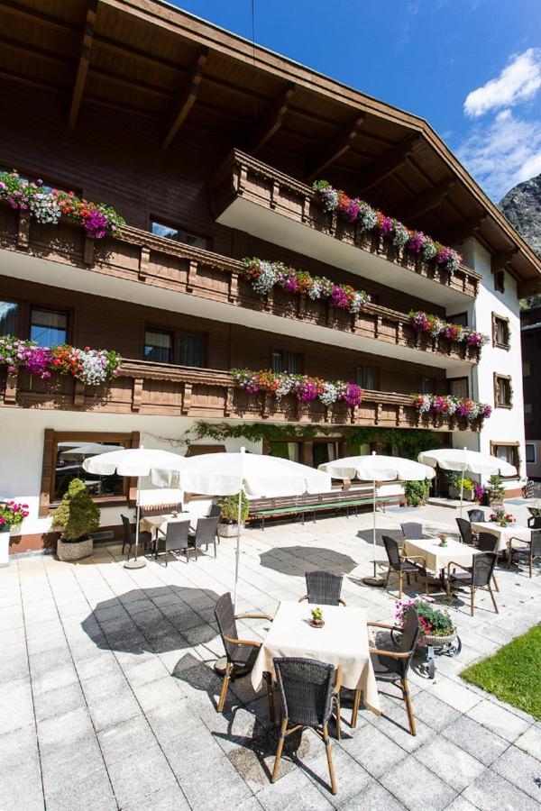 Pension Mittagskogel Sankt Leonhard im Pitztal Exterior photo