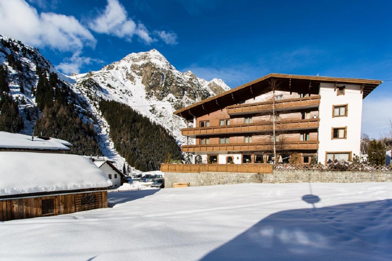 Pension Mittagskogel Sankt Leonhard im Pitztal Exterior photo